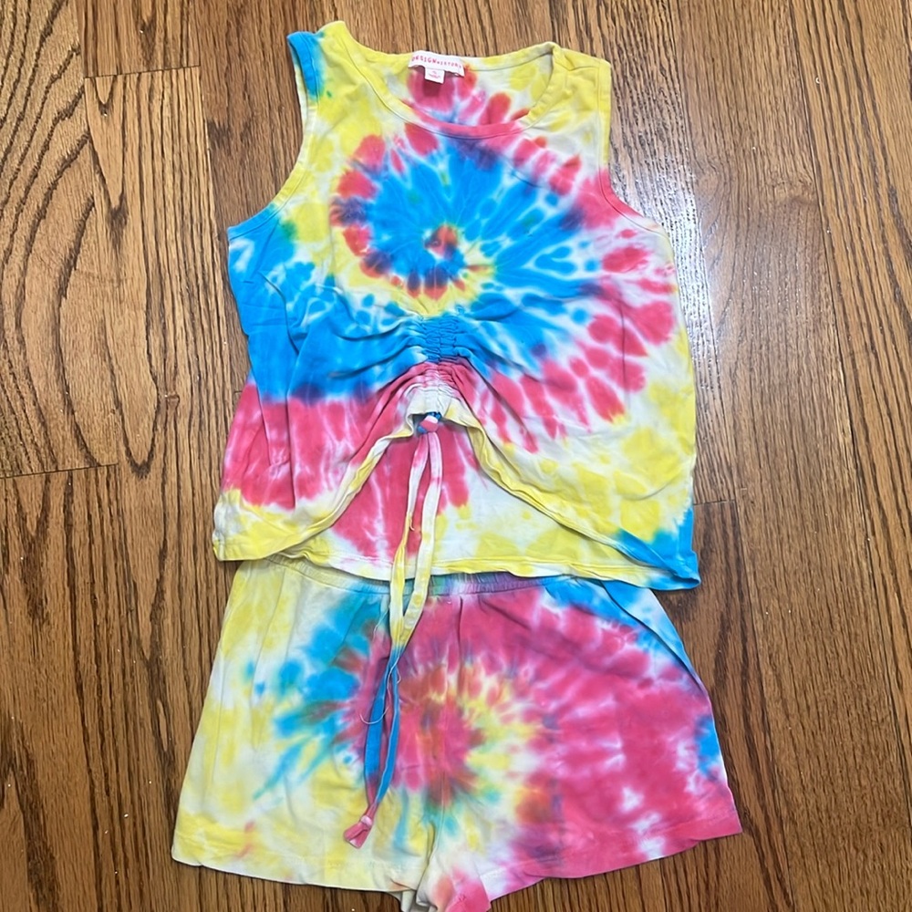 Design History Tie-Dye Matching Set